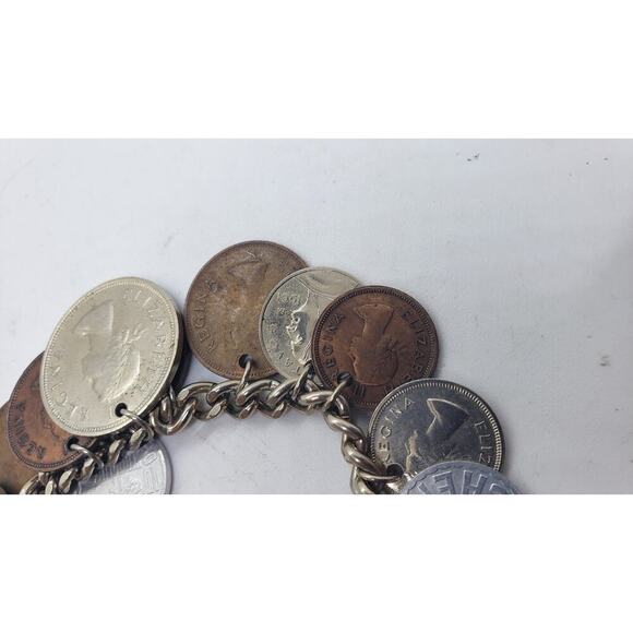 Vintage Coin Charm Bracelet Souvenir Mixed Coins Queen Elizabeth Regina Collect - Picture 9 of 11